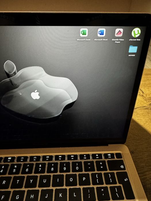 Macbook Air 13 inch 2020