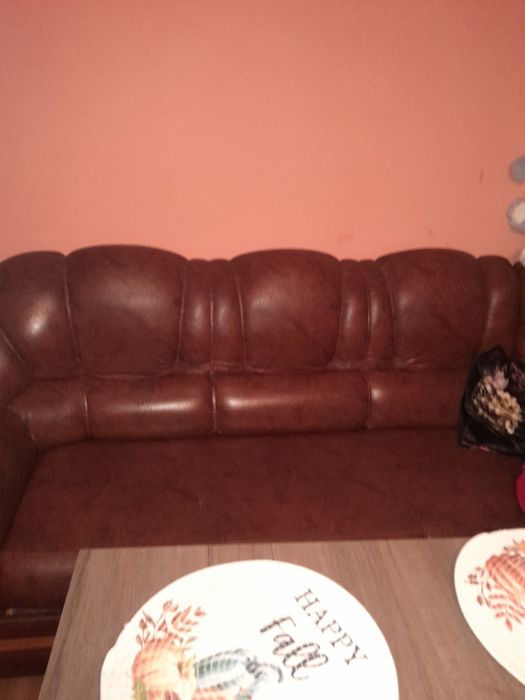 Coltar sufragerie piele compus din 3 buc