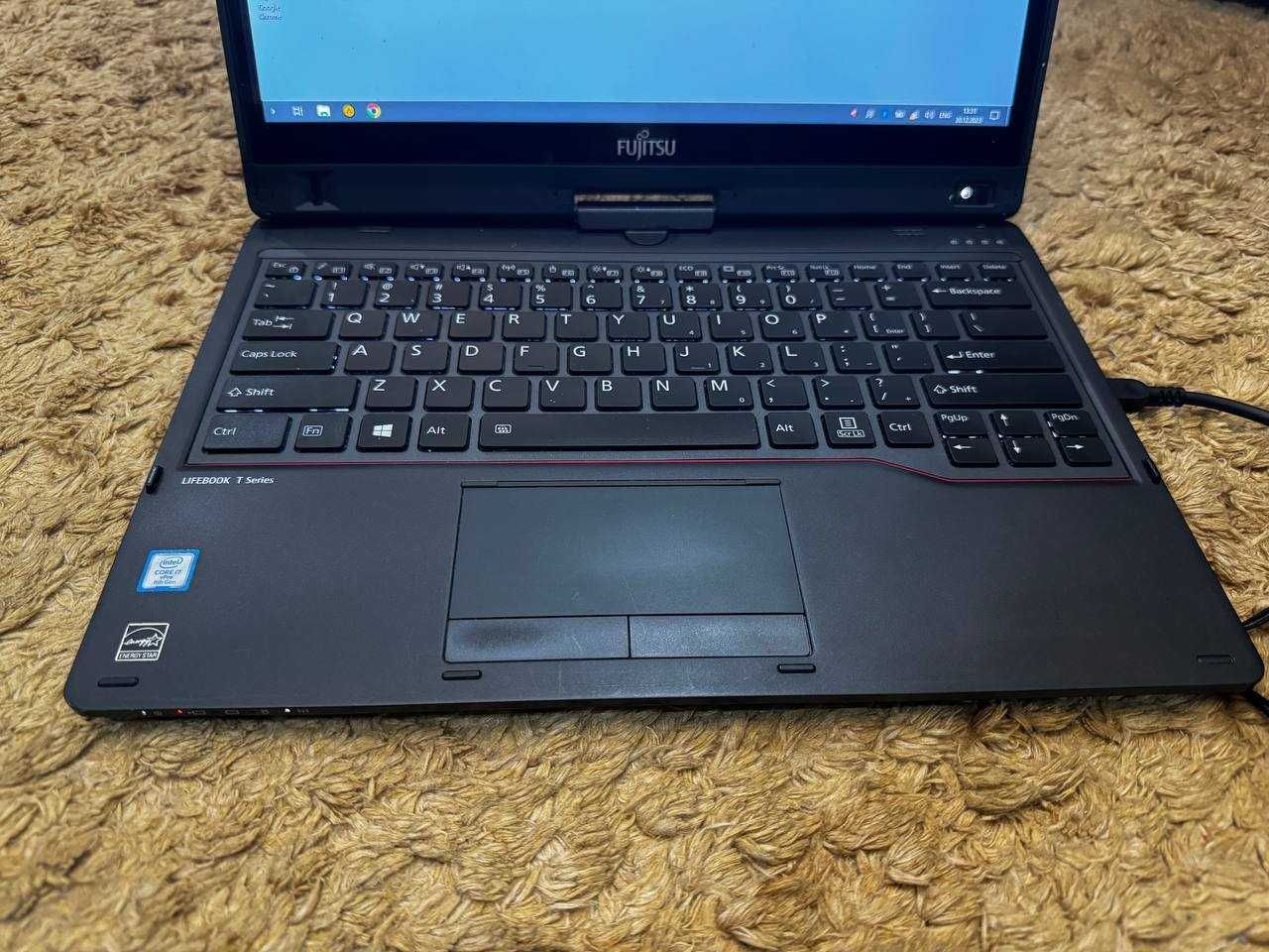 Fujitsu LifeBook T938