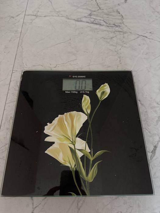 срочно продам весы