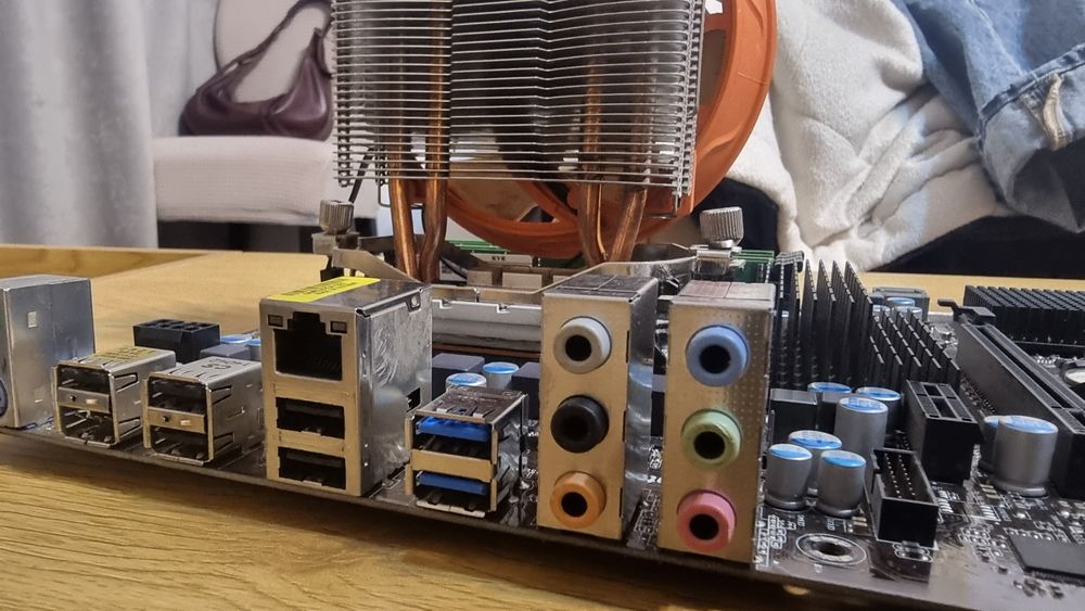 Kit AMD FX6300 + 8GB DDR3 + ASROCK 970 Pro3