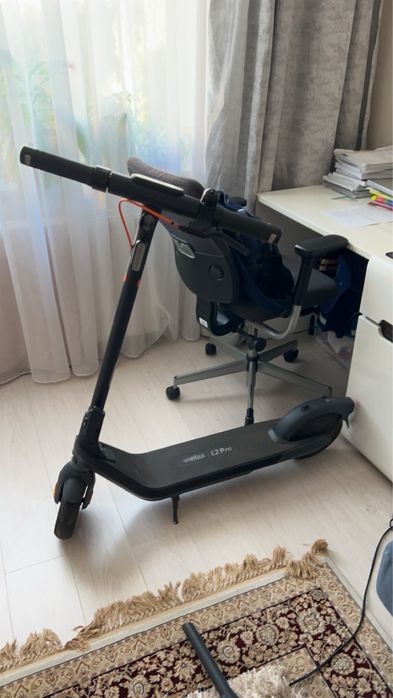 Trotineta electrica ninebot e2 pro