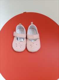 Balerini/papucei piele,fetiță Mark&Spencer 6-12 luni