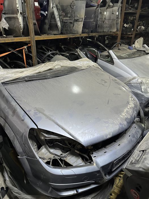 Двигатель коробка Фар Опель Мерива Опель Корса привозные Б/у запчасти