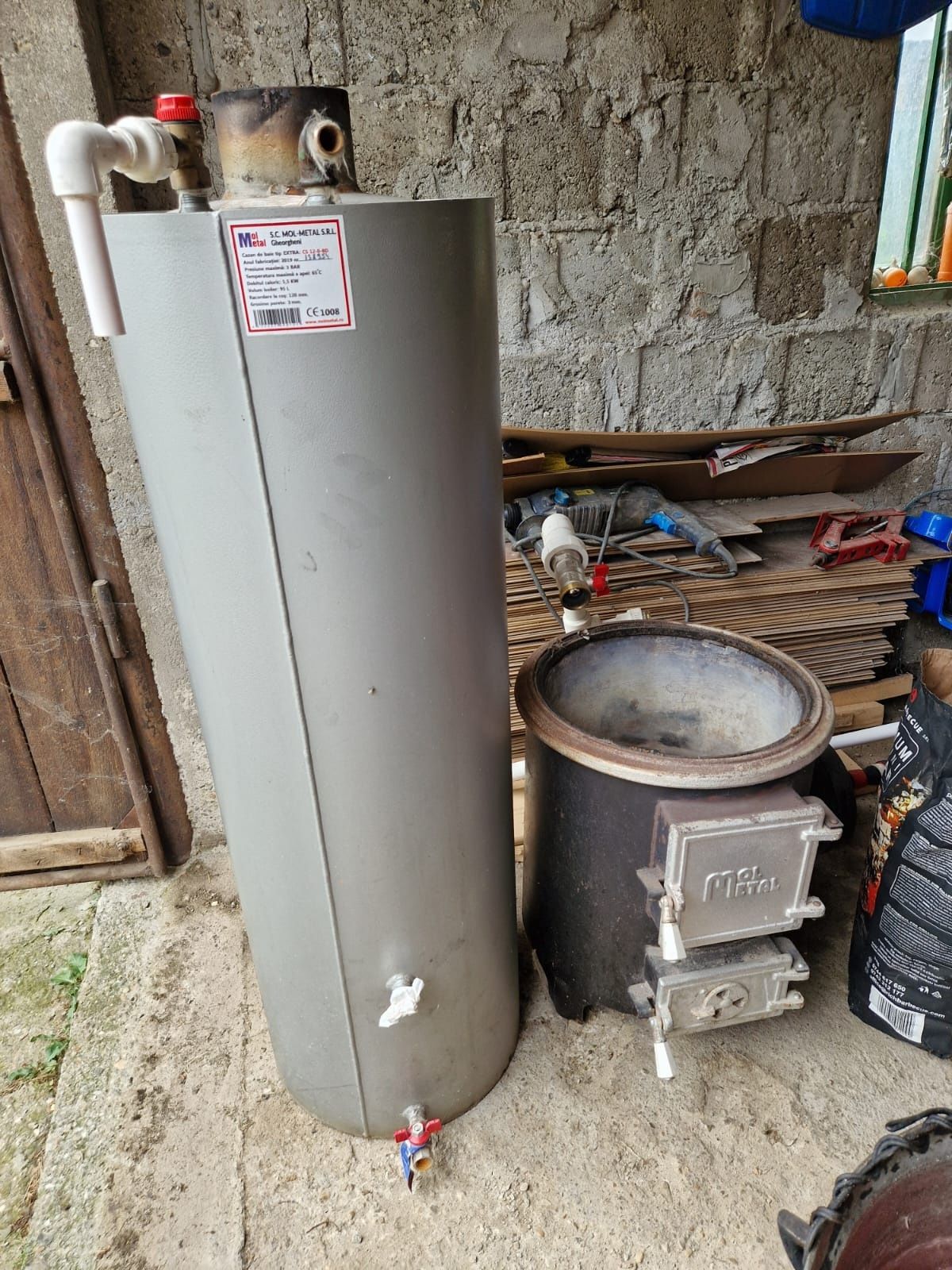 Boiler cu focar 95l
