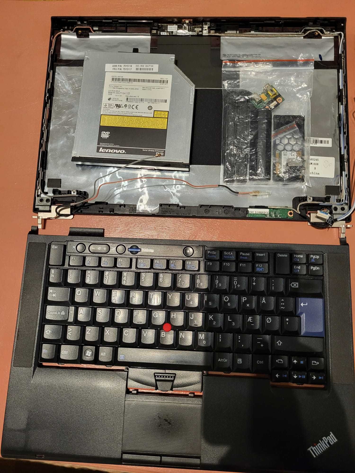 Dezmembrez laptop Lenovo G570 / T420