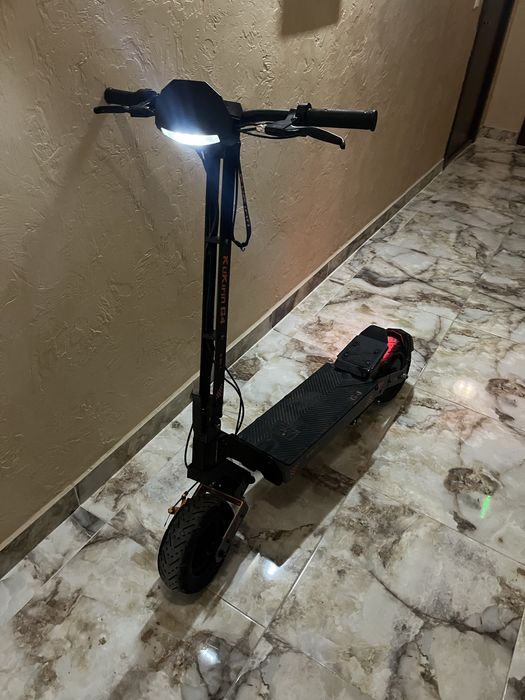 Елеутрическа тротинетка Kukerin G4