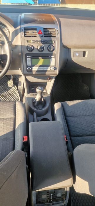 VW Touran 2.0 Tdi- 2007-Facelift- Clima- XENON