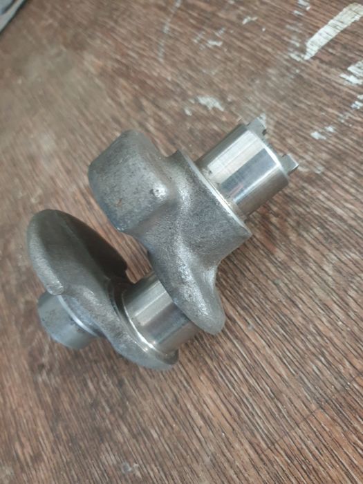 Коленвал компрессора Мерседес ОМ 422