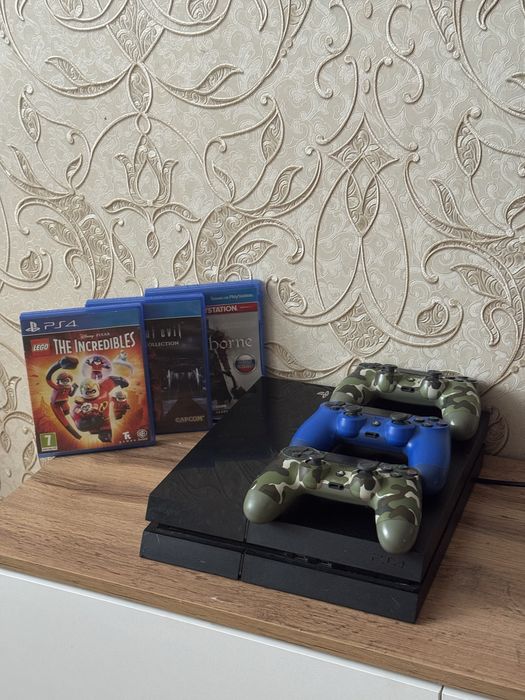 В продаже PlayStation 4 fat 500gb в идеальном состоянии