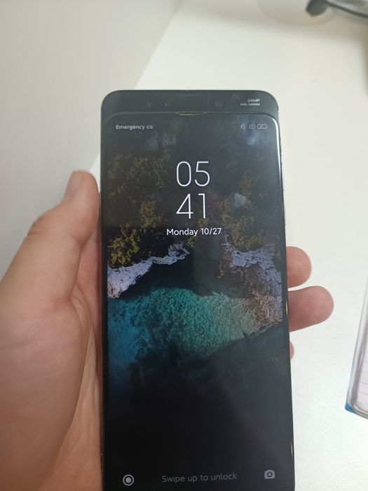 MI MIX 3 продается