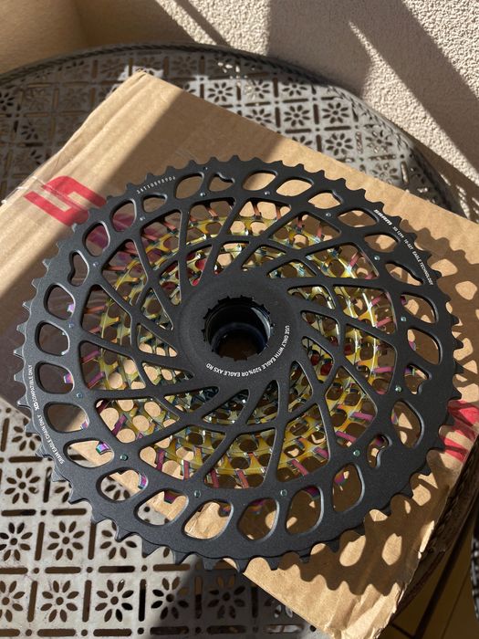 Венец касета SRAM XX1 Eagle AXS 12ск 10-52 520% XG-1299 Rainbow