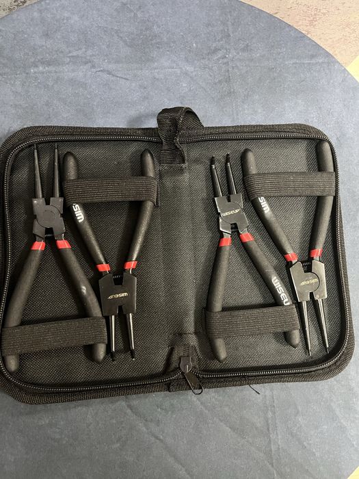 Клещи за загерки