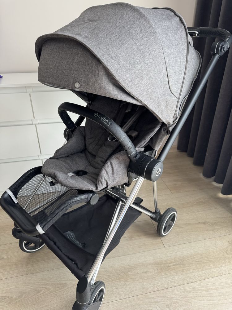 Количка Cybex Mios 3