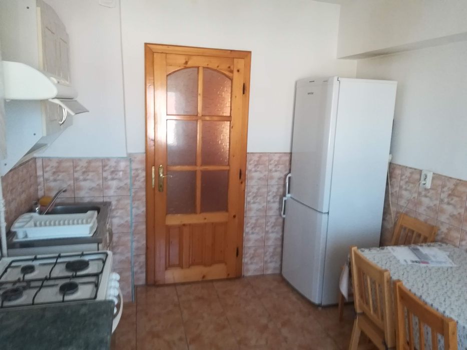 inchiriez apartament