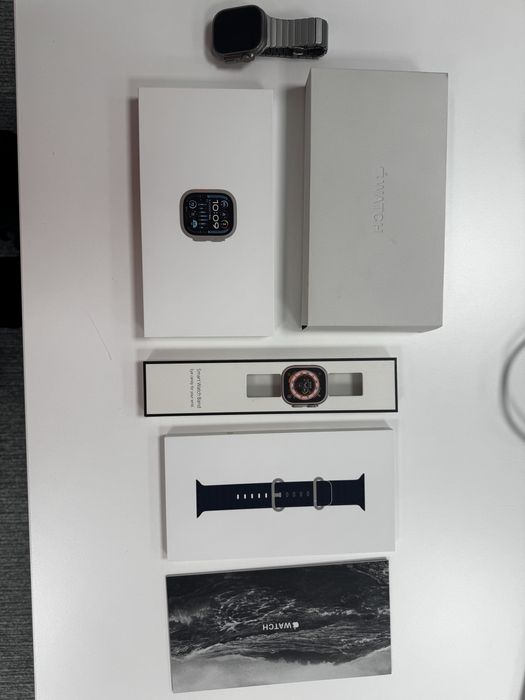 Продавам Apple Watch Ultra 2 Titanium Silver