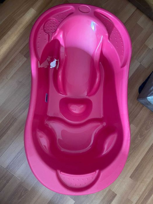 Cadita bebe anatomica cu suport metalic Komfort Fucsia