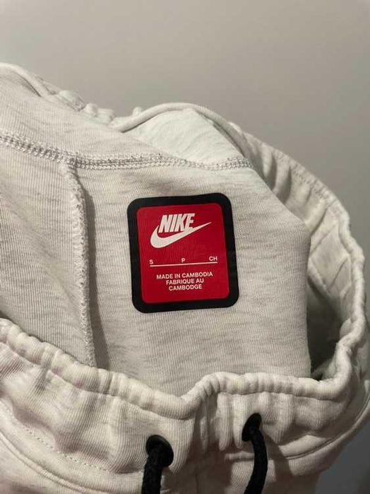 Nike tech fleece долнище