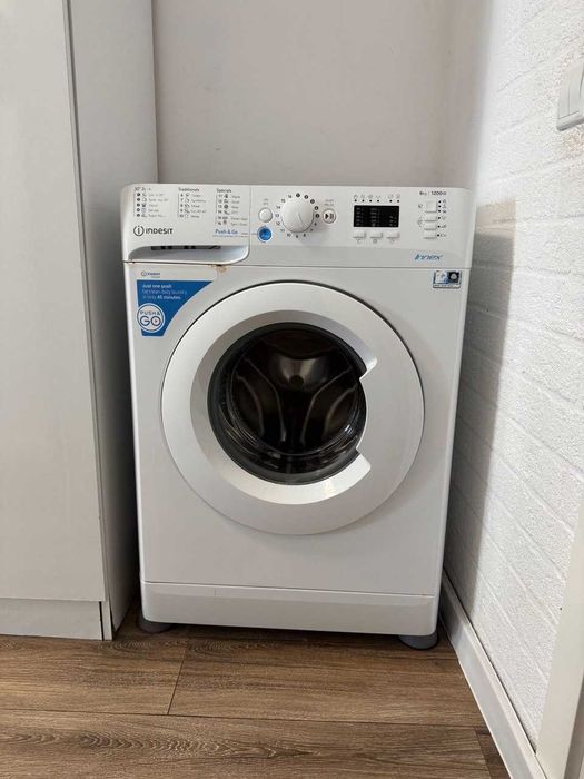 Пералня Indesit - Push & Go