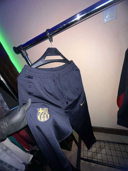 Футболни екипи