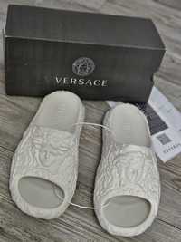 Papuci Versace albi
