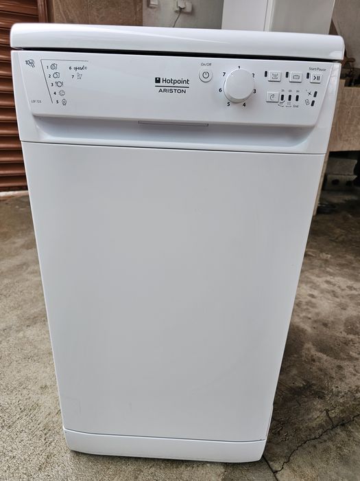 Съдомиялна Ariston Hotpoint LSF 723