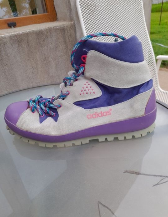 Adidas 45 Incaltaminte Drumetie nr 45