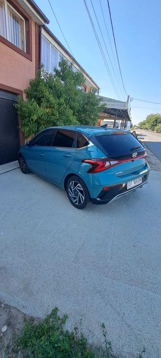 Vand Hyundai i20 Led Line