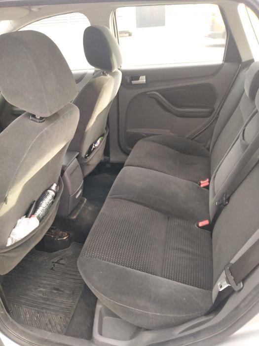 Ford focus ghia mk2 2.0 tdci