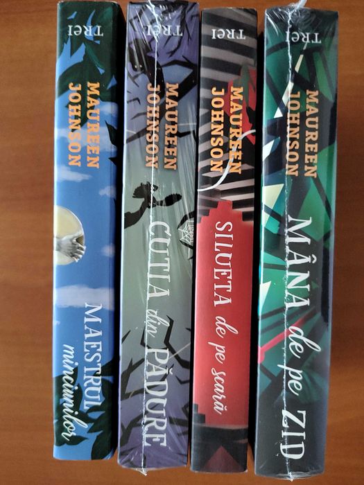 Maureen Johnson - Stevie Bell 94 titluri)