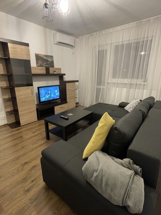 Inchiriez apartament 2 camere Favorit