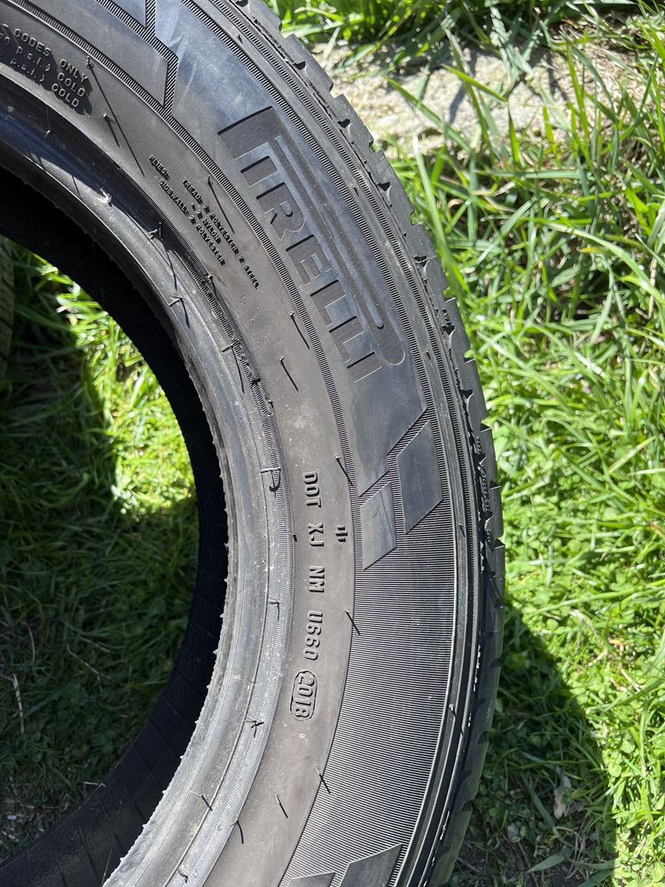 Anvelope 215 65 16C Pirelli Carrier