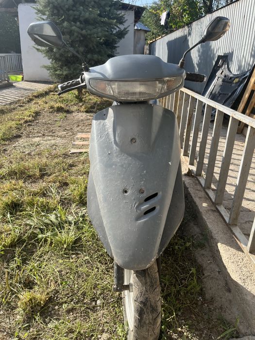 Продам мапед хонда дио на запчаст не заводится не знаю причину