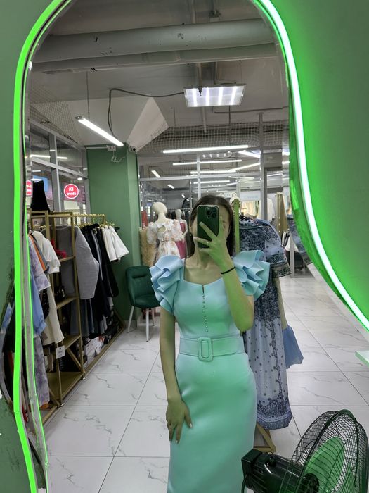 Вечернее платье