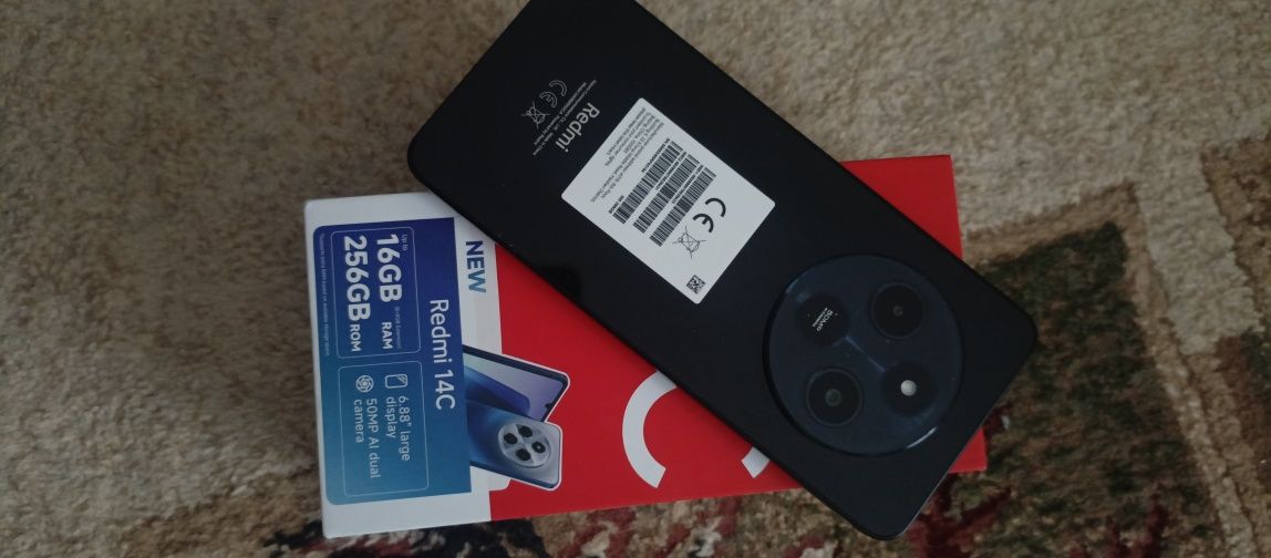 Продаётся телефон Redmi 14C