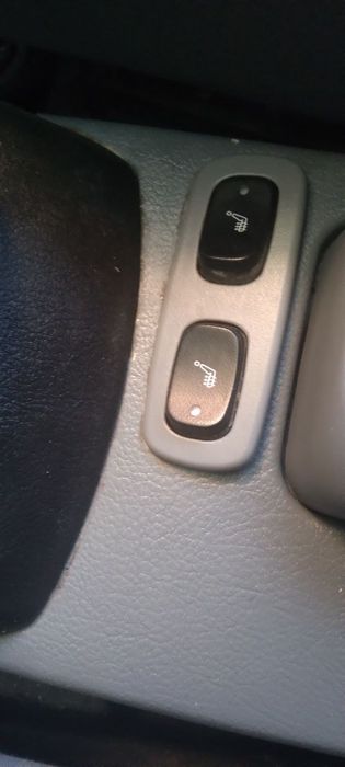 Jentra 2023 yil rangi oq holati zo'r