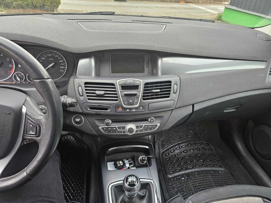 Vand Renault Laguna 3 2010 2.0 16v  cu inst. gpl Tomasetto omologata.