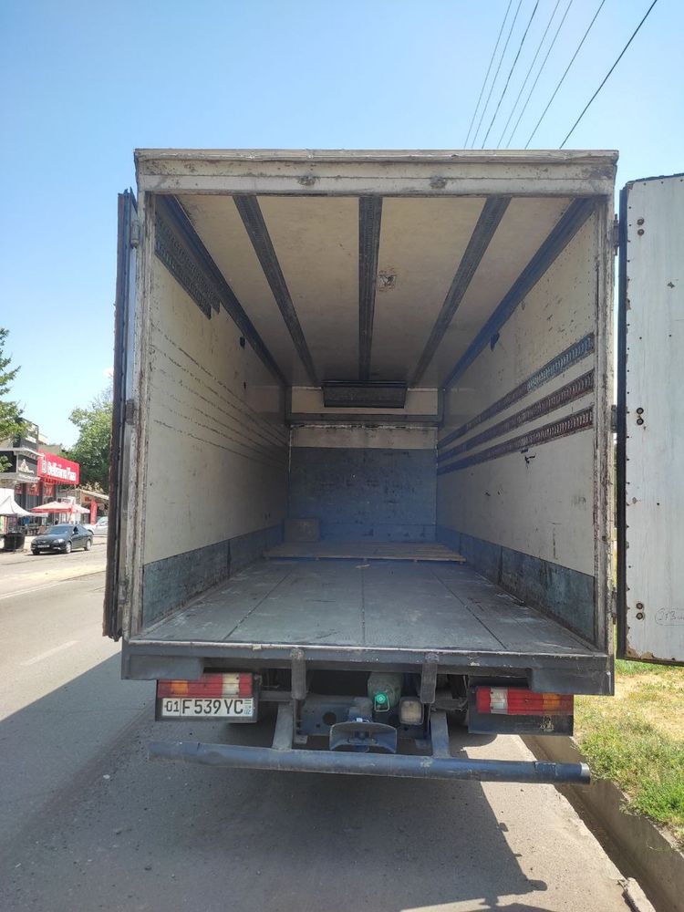 Mersedes Actros sotiladi ref