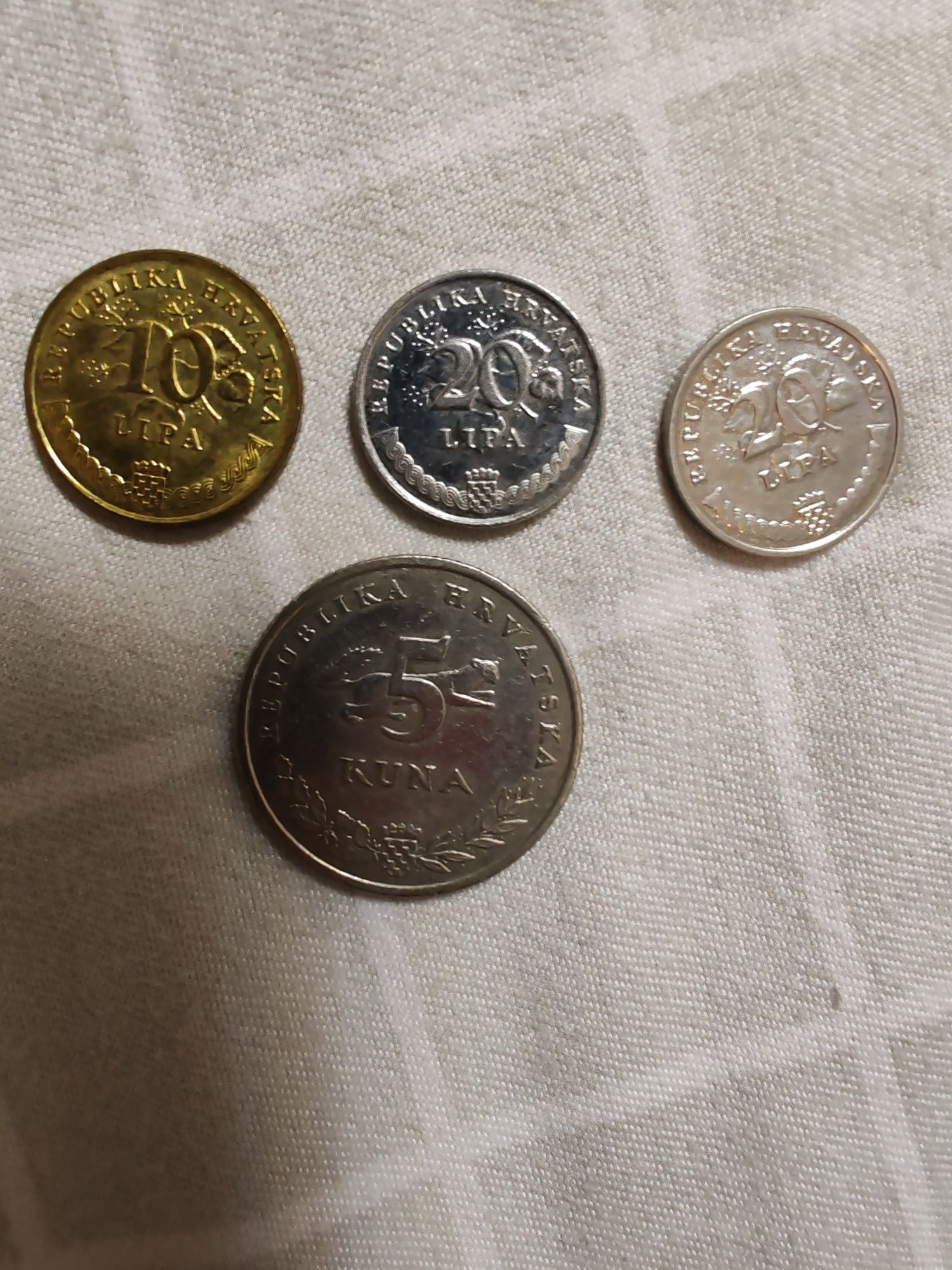 Monezi și bacnote vechi