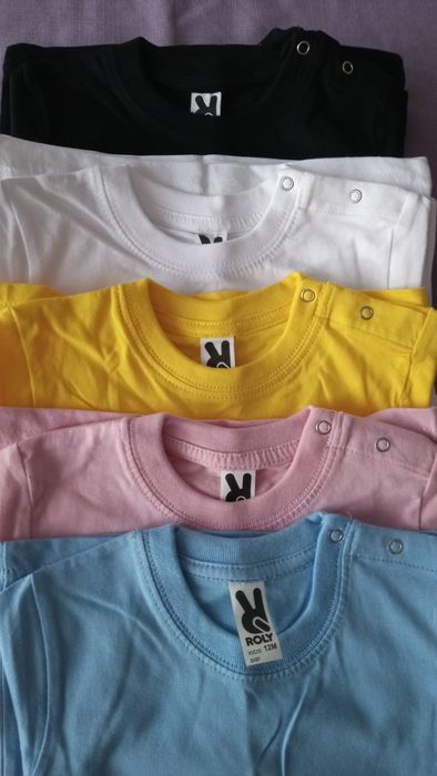 Tricouri pentru copii mărimea 12M