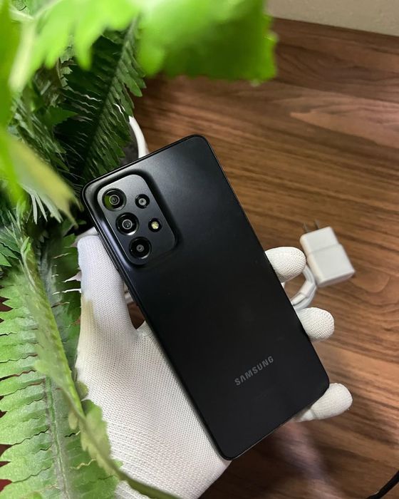 Samsung Ideal srochna sotiladi