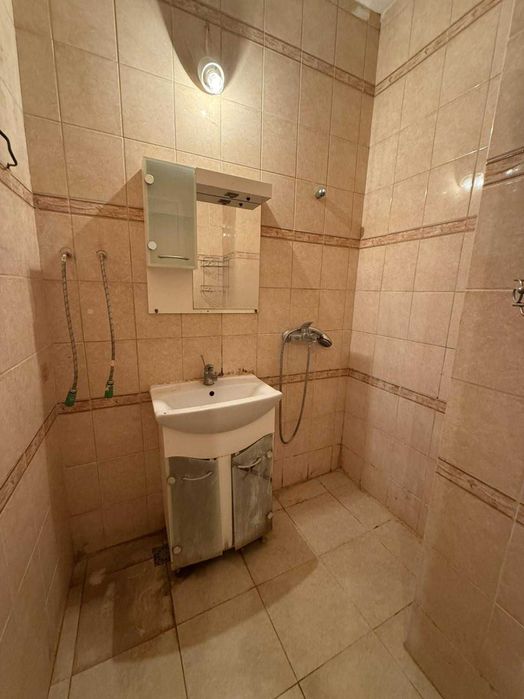 Продава се Двустаен апартамент в Пловдив, Център - 62 кв.м за 679 €/кв.м - Снимка #8