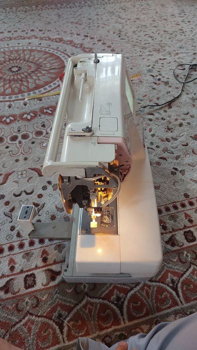 Janome e350 sotiladi iwlatilgan iwlayapti flewkasi uzi bilan