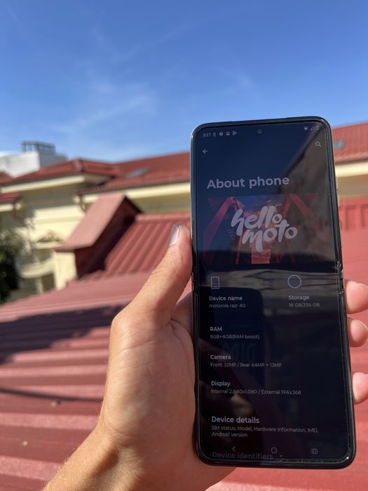 Motorola razr 40 CA NOU!