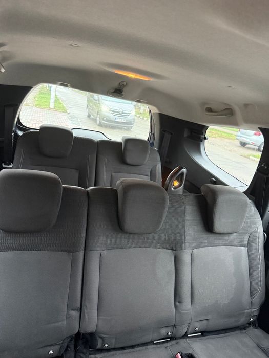 Vand Dacia Lodgy 1.5 disel 2016 7 locuri