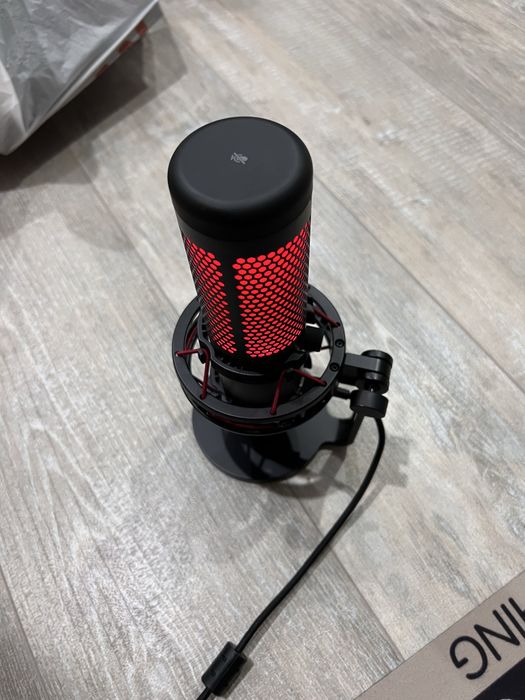 Микрофон HyperX Qudcast (Сломанный!).