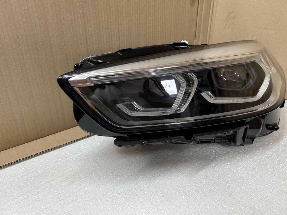 Far bmw F40 seria 1 full led 2019-2022 stanga