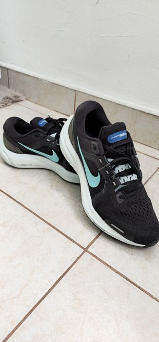 Nike Air zoom vomero 16 40 номер