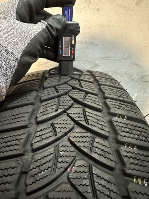 Гуми 215/55/16 FIRESTONE Winterhawk Snow