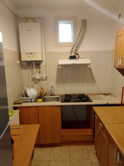 Dau in chirie casa in Turda,Cj,420 eur,zonă Bai,4 cam.,izolata termic,